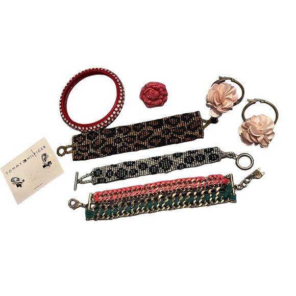 Fun Bracelets Ring Earrings Set - Picture 1 of 6